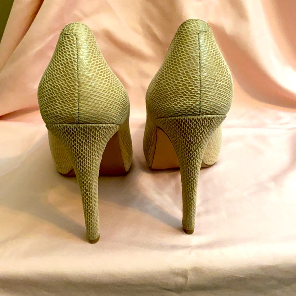 Bcbgeneration Parade Platform Nude Pump Size 9m - image 6